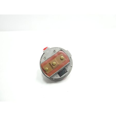 BEC CONTROLS Control 2-22In-H2O 125/250V-Ac Pressure Switch R70-9-G-62